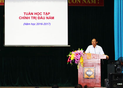 Triển khai tuần học tập chính trị đầu năm học đối với sinh viên Cao đẳng K12.